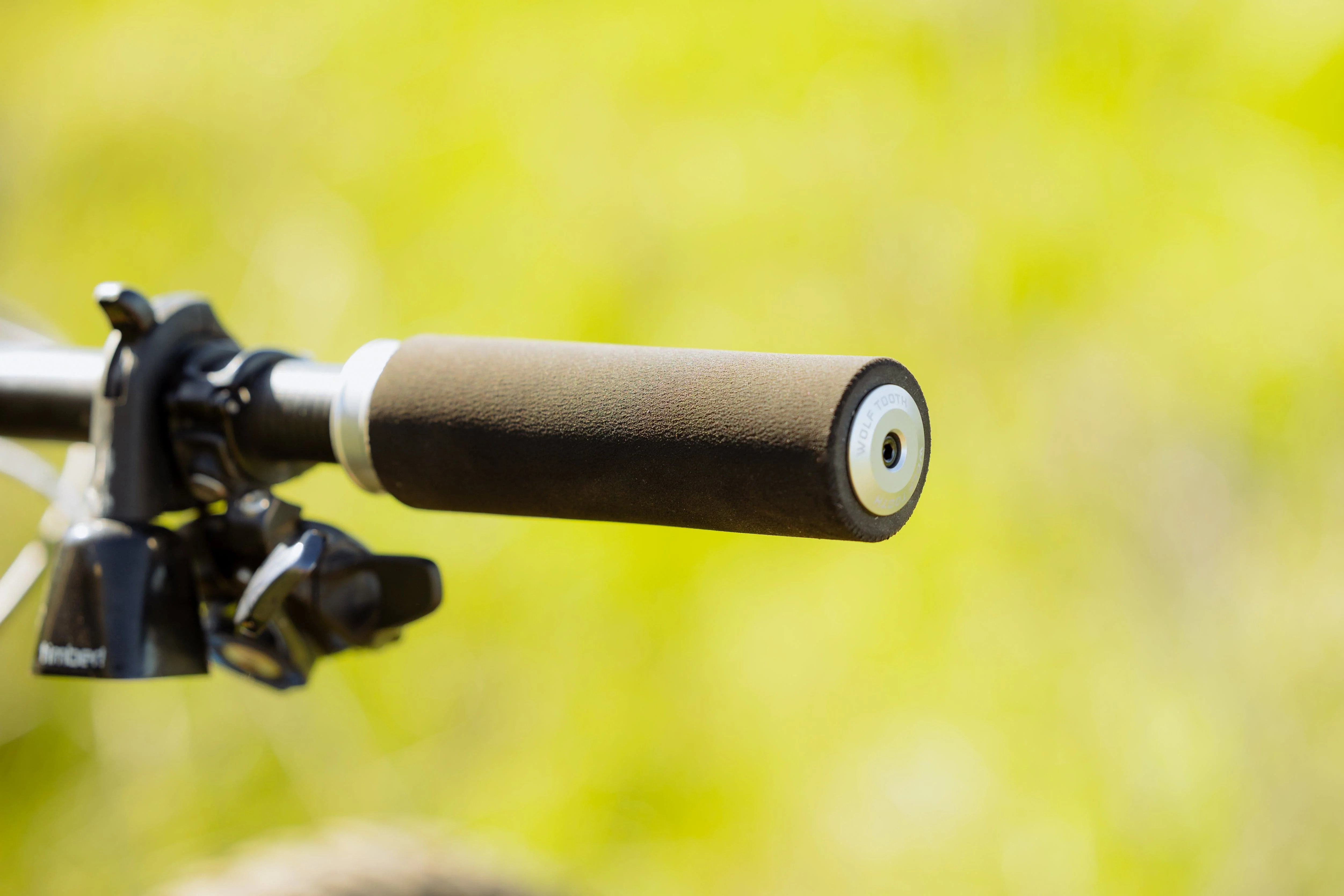 Fat Paw Lock-On Grips - Image 8
